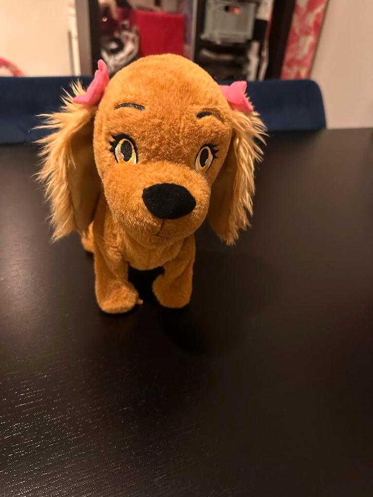Lucy interactieve hond, Kinderen en Baby's, Speelgoed | Knuffels en Pluche, Zo goed als nieuw, Hond, Ophalen