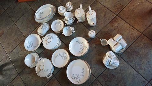 Bavaria Eschenbach porselein serviesgoed 6 personen, Antiek en Kunst, Antiek | Servies compleet, Ophalen