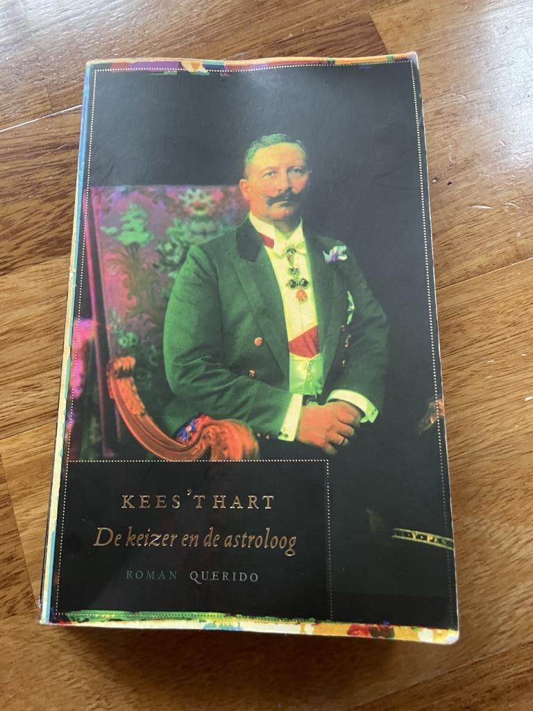Kees ‘t hart /de keizer en de astroloog, Ophalen of Verzenden, Zo goed als nieuw