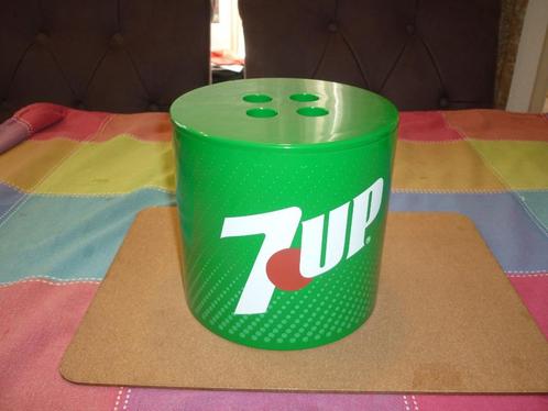 Mooie 7up icebucket in zeer goede staat, Huis en Inrichting, Keuken | Keukenbenodigdheden, Zo goed als nieuw, Ophalen of Verzenden
