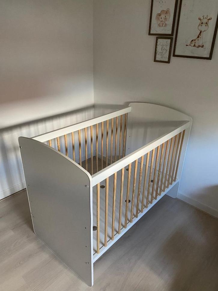 Baby ledikant Mama Loes, Kinderen en Baby's, Babywiegjes en Ledikanten, Zo goed als nieuw, Ledikant, Ophalen