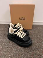 Zwarte UGG sneakers, Ophalen of Verzenden, Nieuw, Zwart, Sneakers of Gympen