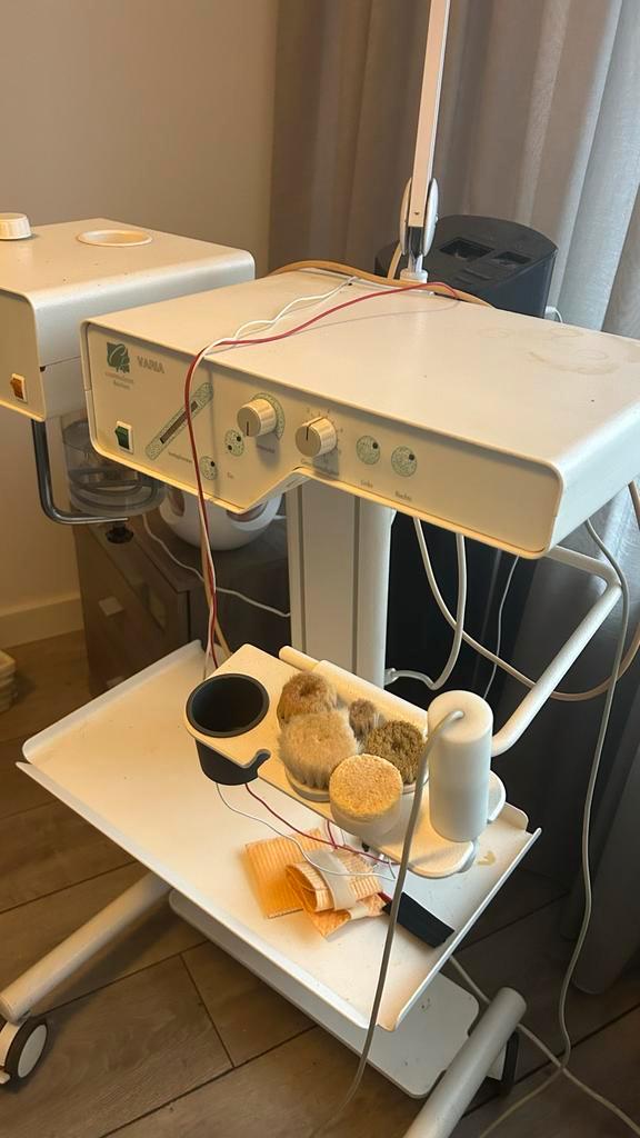 Borstelmachine, Vapozone & Loep lamp in één!, Witgoed en Apparatuur, Persoonlijke-verzorgingsapparatuur, Gebruikt, Overige typen