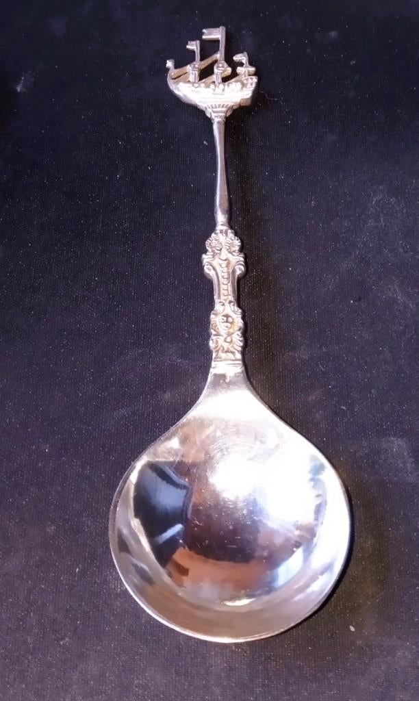 Zilveren herinnerings/geboorte lepel met boot, Ophalen of Verzenden, Zilver