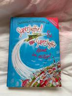 Omnibus boek Superjuffie & superjuffie komt in actie!, Zo goed als nieuw, Ophalen