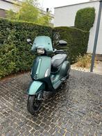 Custom vespa sprint brom 4t 2v full option, Ophalen of Verzenden