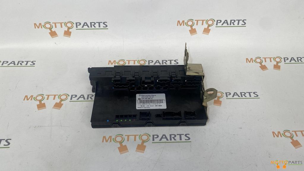 Mercedes W203 W209 C CLK Klasse Zekeringkast 2035453201, Auto-onderdelen, Ophalen of Verzenden, Gebruikt