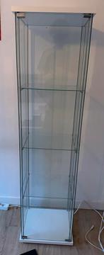 Glazen Vitrinekast - Zo Goed Als Nieuw, Ophalen, Met plank(en), Minder dan 50 cm, Minder dan 25 cm