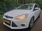 Ford Focus Wagon 1.0 EcoBoost Navi 1e Eigenaar Topstaat, Euro 5, Gebruikt, Zwart, Wit
