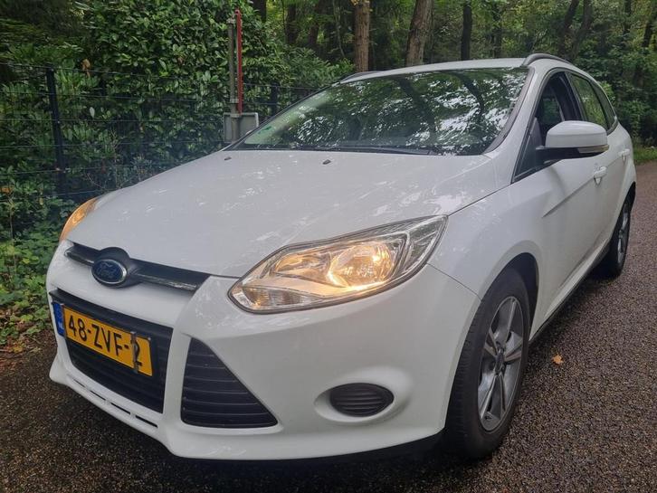 Ford Focus Wagon 1.0 EcoBoost Navi 1e Eigenaar Topstaat, Auto's, Ford, Bedrijf, Te koop, Focus, ABS, Airbags, Airconditioning
