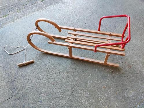 Pràchtige houten slee, Kinderen en Baby's, Speelgoed | Buiten | Sleeën, Gebruikt, Hout, Rugleuning, Ophalen