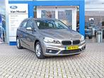 BMW 2-serie Active Tourer 218i Executive LM Velgen | Navigat, Auto's, BMW, Te koop, Zilver of Grijs, Benzine, Gebruikt