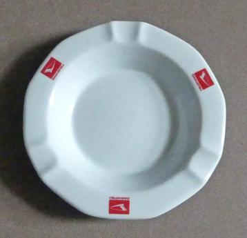 Daihatsu asbakje Royal Mosa porselein asbak beschikbaar voor biedingen