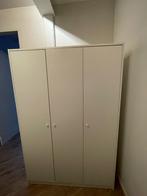 IKEA KLEPPSTAD kledingkast met 3 deuren, Ophalen, 100 tot 150 cm, Met hangruimte, Zo goed als nieuw