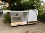 Noodkeuken met combi-oven, inductiekookplaat en vaatwasser, Ophalen, Gebruikt, 100 tot 150 cm, Minder dan 100 cm