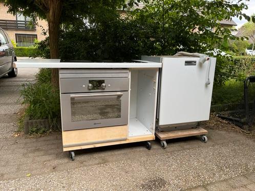 Noodkeuken met combi-oven, inductiekookplaat en vaatwasser, Huis en Inrichting, Keuken | Keukenelementen, Gebruikt, Minder dan 100 cm