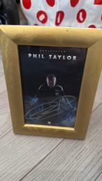Fotolijst met gesigneerde kaart phil taylor 15x20, Sport en Fitness, Darts, Ophalen of Verzenden, Zo goed als nieuw