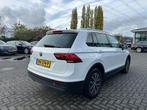 Volkswagen Tiguan 1.4 TSI ACT | Connected Series | Navi | Tr, Auto's, Volkswagen, Voorwielaandrijving, Euro 6, 4 cilinders, Wit
