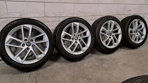 Lichtmetalen velgen Leon Altea Golf Caddy Octavia 225/45/17, Auto-onderdelen, Banden en Velgen, Banden en Velgen, Zomerbanden