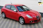 Alfa Romeo Giulietta 2.0 180PK JTDm Sprint Navi Trekhaak !, Auto's, Voorwielaandrijving, Euro 5, 150 pk, Alcantara