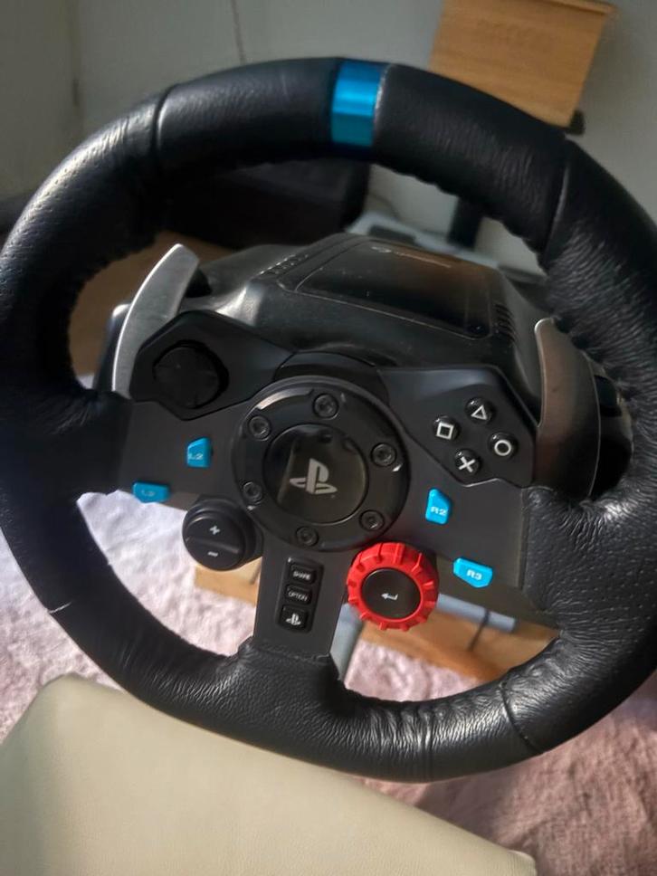 PS4 met Racing Set: G29 Stuur + 11 Games - t.e.a.b., Spelcomputers en Games, Games | Pc, Gebruikt, Racen en Vliegen, 1 speler