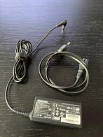 Toshiba originele lader 65W, Computers en Software, Laptop-opladers, Ophalen of Verzenden, Gebruikt, Toshiba