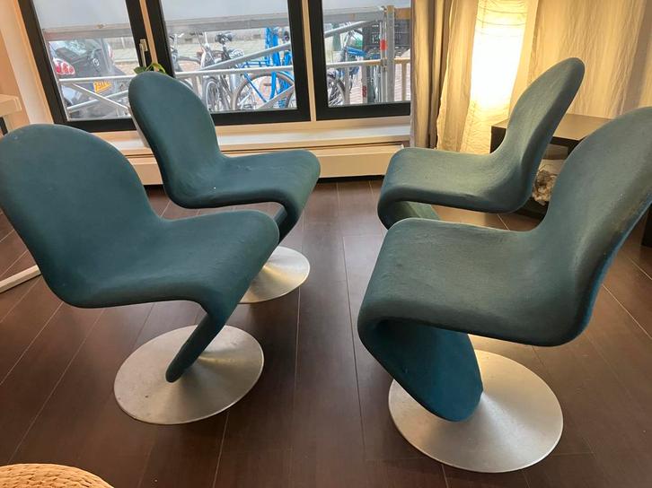 4 Verner Panton Lounge Stoelen, Huis en Inrichting, Stoelen, Gebruikt, Vier, Stof, Blauw, Ophalen