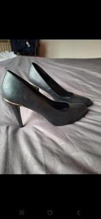 Zwarte pumps, maat 39, nooit gedragen, Ophalen of Verzenden, Nieuw, Zwart, Pumps
