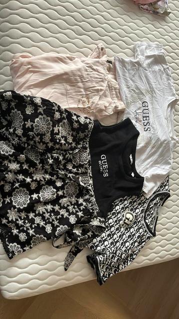 Guess kleding pakket beschikbaar voor biedingen