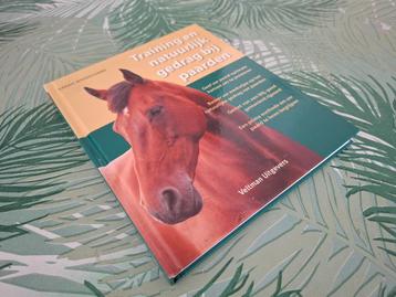 TRAINING en NATUURLIJK GEDRAG bij PAARDEN - Widdicombe beschikbaar voor biedingen