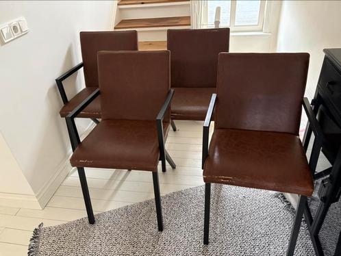 4 industrieel bruin leren eetkamerstoele , Goossens, Huis en Inrichting, Stoelen, Zo goed als nieuw, Leer, Bruin, Ophalen