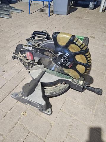 Hitachi afkortzaag 300 mm blad beschikbaar voor biedingen