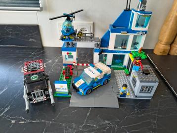 LEGO City politiebureau - 60316 beschikbaar voor biedingen
