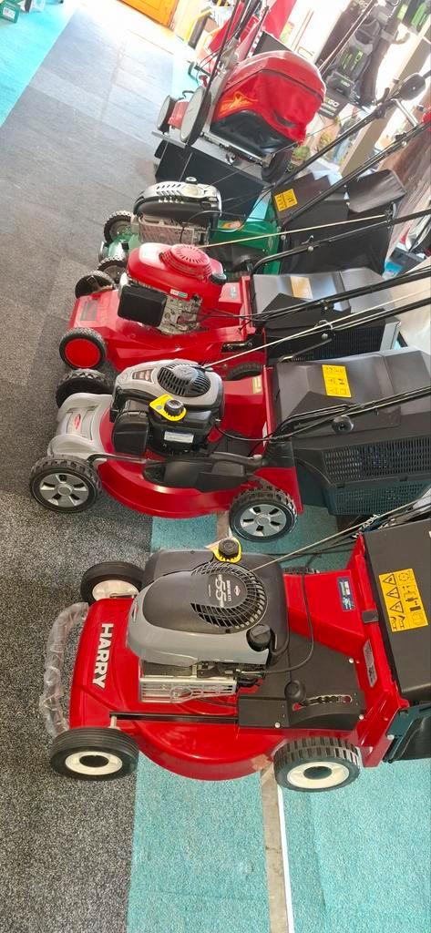 Grote Uitverkoop Grasmaaiers, Bosmaaiers, Heggenscharen!, Tuin en Terras, Zitmaaiers, Ophalen of Verzenden