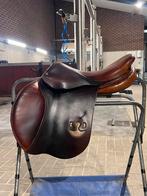 17.5 Bruno Delgrange saddle, Dieren en Toebehoren, Paarden en Pony's | Zadels, Ophalen of Verzenden, Springen, Zo goed als nieuw