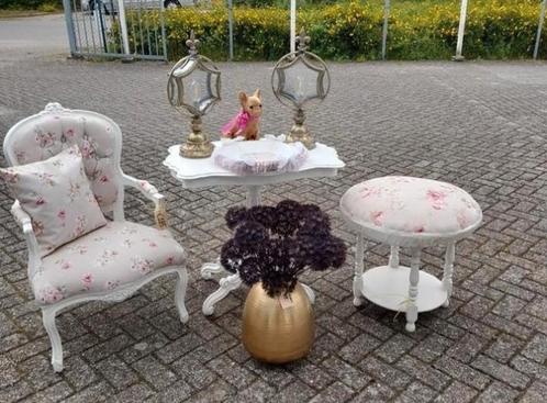 Mooie brocante fauteuil geheel opnieuw gestoffeerd, Huis en Inrichting, Fauteuils, Zo goed als nieuw, 75 tot 100 cm, Ophalen