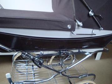 Vintage retro Silver Cross kinderwagen, kleur bruin  beschikbaar voor biedingen