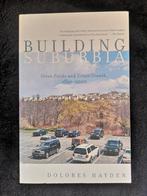 Dolores Hayden, Building Suburbia, Ophalen of Verzenden, Gelezen