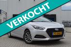 Hyundai I40 Wagon 1.7 CRDi hp i-Catcher Premium AUTOMAAT EU6, Stof, Gebruikt, 700 kg, 1685 cc