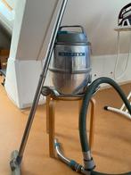 Stofzuiger merk Nilfisk, Witgoed en Apparatuur, Ophalen, Gebruikt, Reservoir, Stofzuiger