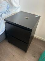 IKEA Malm nachtkastje (in Utrecht), Ophalen, Minder dan 45 cm, Zo goed als nieuw, Minder dan 55 cm
