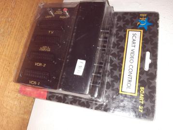 Scart video control beschikbaar voor biedingen