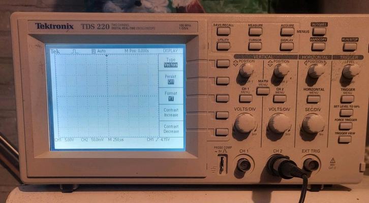 Tektronix tds 220, Doe-het-zelf en Verbouw, Meetapparatuur, Zo goed als nieuw, Ophalen of Verzenden
