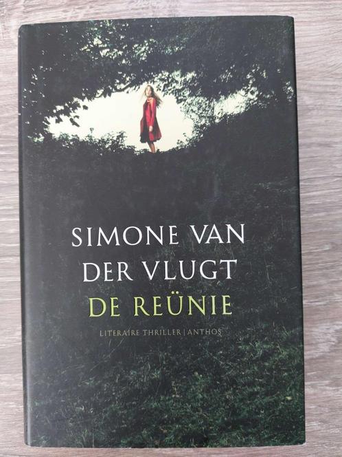Simone van der Vlugt - De Reünie (hardcover), Boeken, Thrillers, Zo goed als nieuw, Nederland, Ophalen of Verzenden