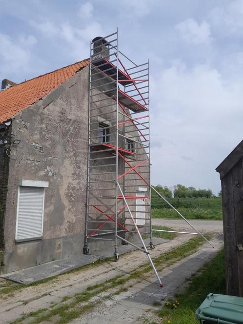 altrex steiger te huur, Doe-het-zelf en Verbouw, Steigers, Zo goed als nieuw, Rolsteiger of Kamersteiger, 5 meter of hoger, Ophalen of Verzenden