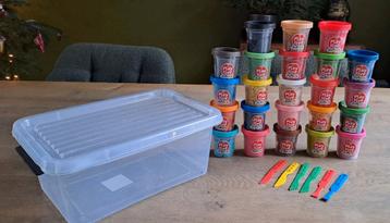 23 Potjes Klei - Play Live Junior beschikbaar voor biedingen
