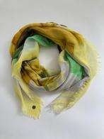 Prachtige sjaal met Zonnebloem  Print, Kleding | Dames, Mutsen, Sjaals en Handschoenen, Ophalen of Verzenden, Gedragen, Sjaal