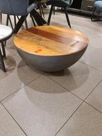 Nieuwe salontafel teakhout half ei model 70x70x32cm €65, Ophalen, ., Nieuw, .