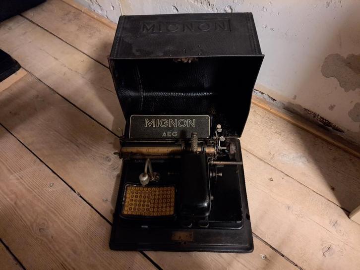 Mignon typemachine jaren 1900 tot 1930, Antiek en Kunst, Antiek | Gereedschap en Instrumenten, Ophalen of Verzenden