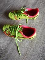 Voetbal schoenen, Maat XS of kleiner, Ophalen, Zo goed als nieuw, Schoenen